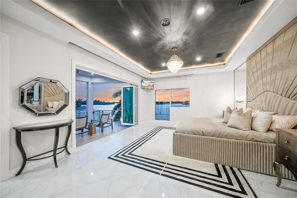 Photo of 1400 SIESTA DRIVE