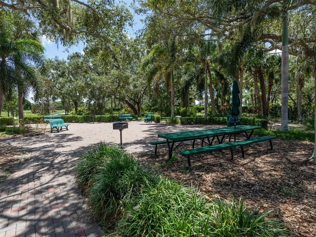 Photo of 1428 GLENEAGLES DRIVE