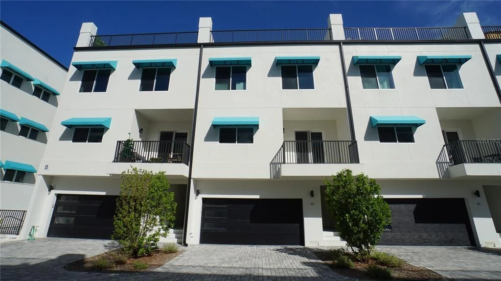 Photo of Unit B2 at 15405 GULF BOULEVARD