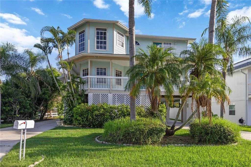 Photo of 13951 HARBOR VIEW DRIVE