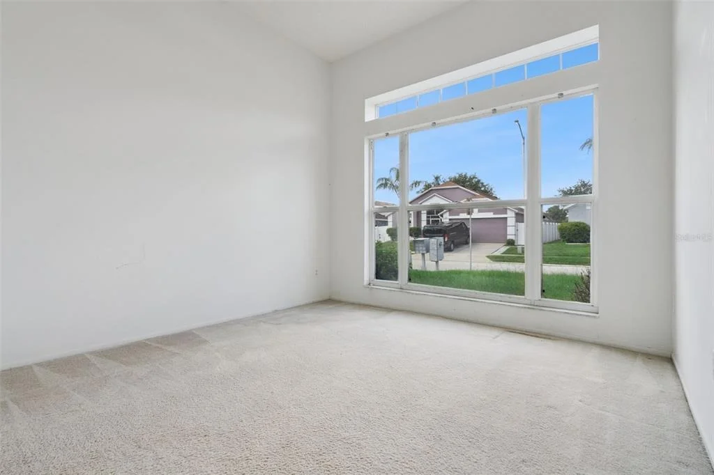 Photo of 523 ROCHESTER LOOP