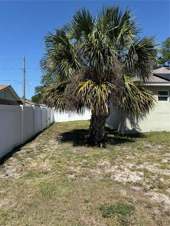 Photo of 313 OAK STREET
