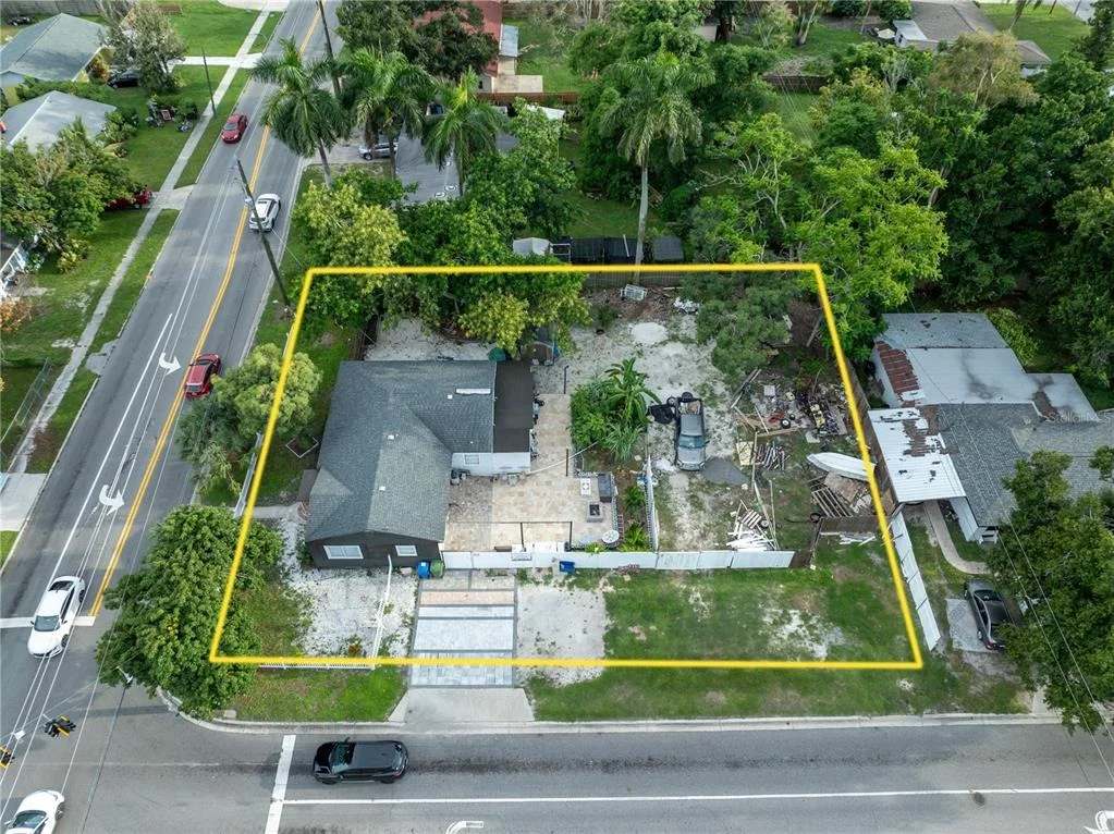 Photo of 1702 26TH STREET W