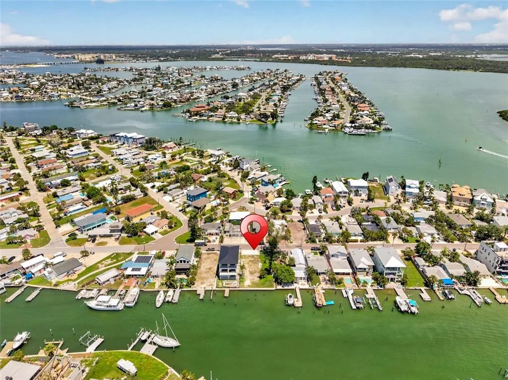 Photo of 331 BOCA CIEGA DRIVE