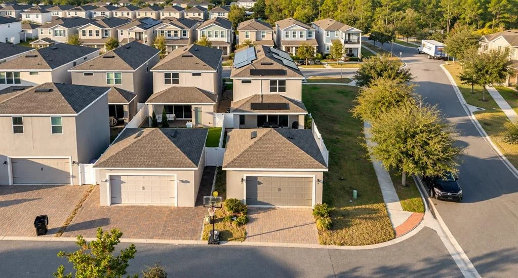 Photo of 16012 MICELLI DRIVE