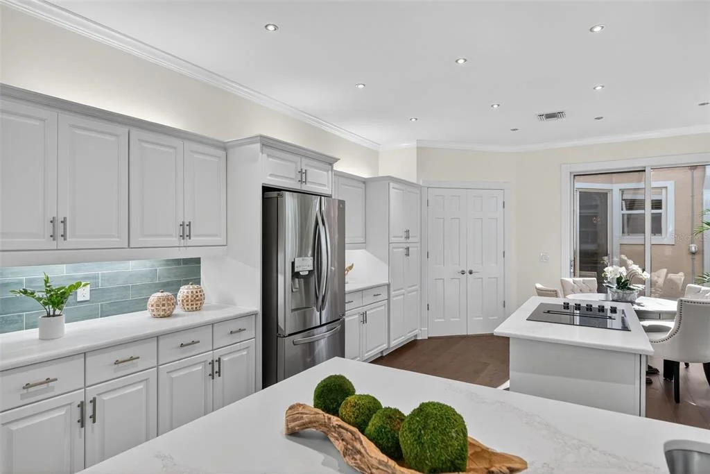 Photo of 3488 MISTLETOE LANE