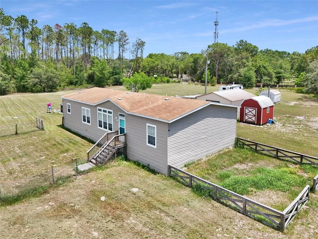 Photo of 16947 AUBURNDALE LANE