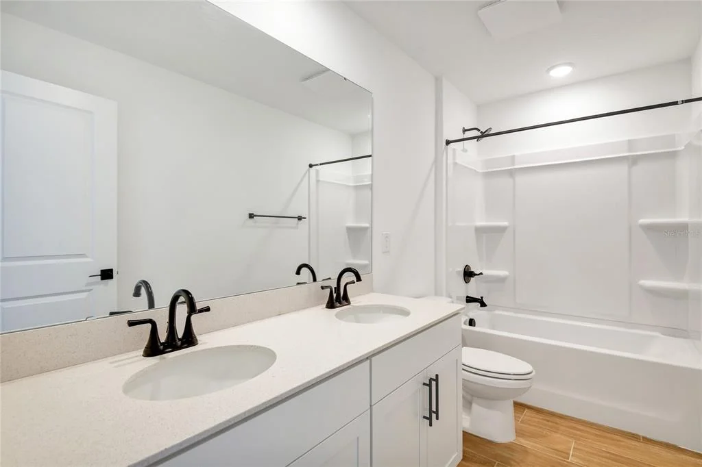 Photo of 141 WATERSTONE LOOP