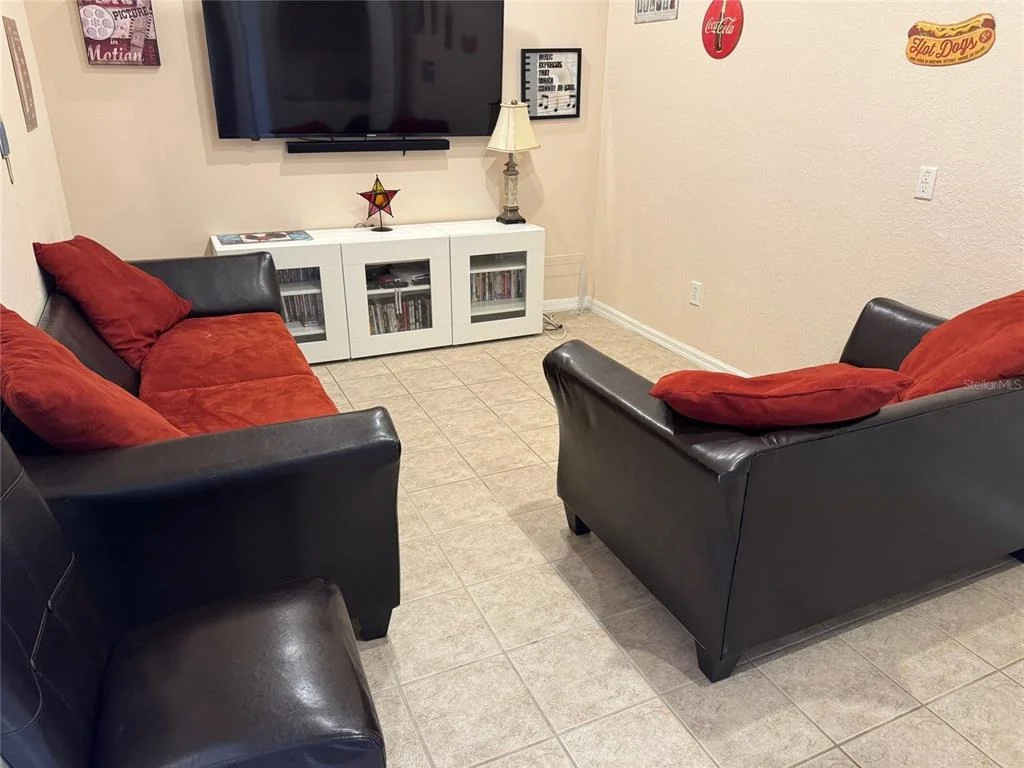 Photo of 513 SUMMER PLACE LOOP