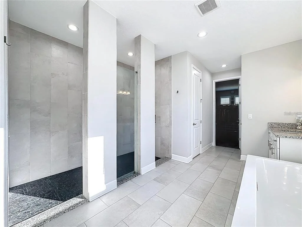 Photo of 5216 LAKE VENICE DRIVE