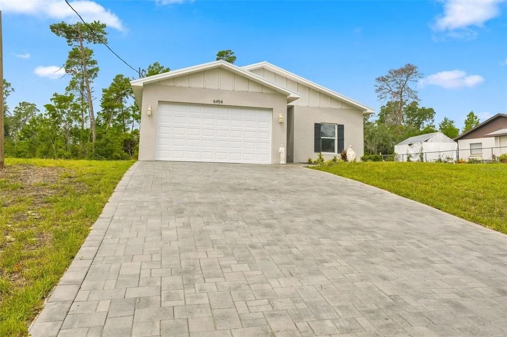 Photo of 6454 FREEPORT DRIVE