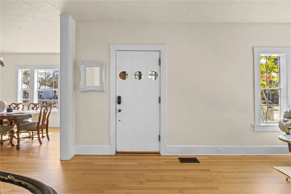 Photo of 7810 SENRAB DRIVE