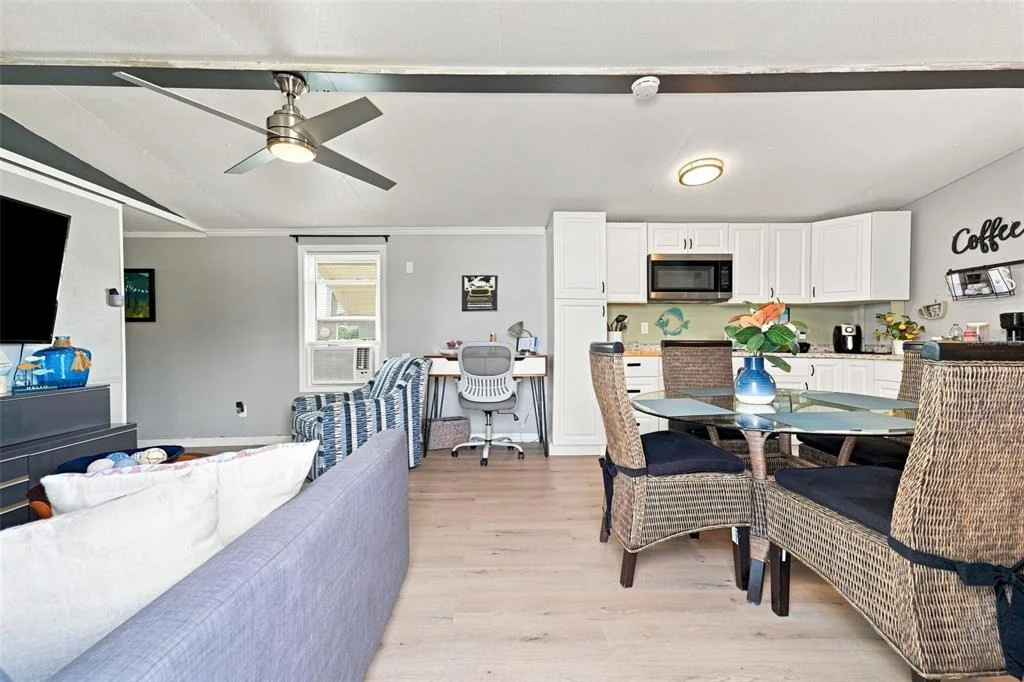 Photo of 6819 HERON LANE