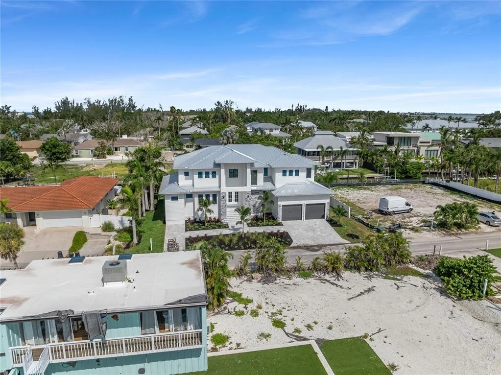 Photo of 569 BAYVIEW DRIVE