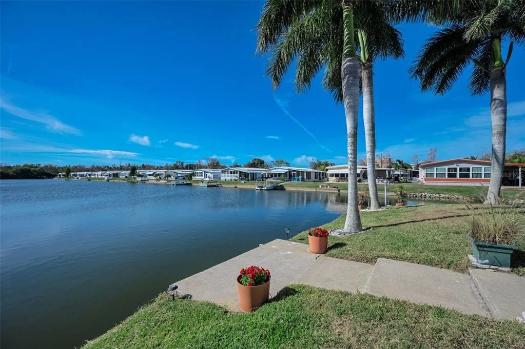 Photo of 4706 BURNEY DRIVE