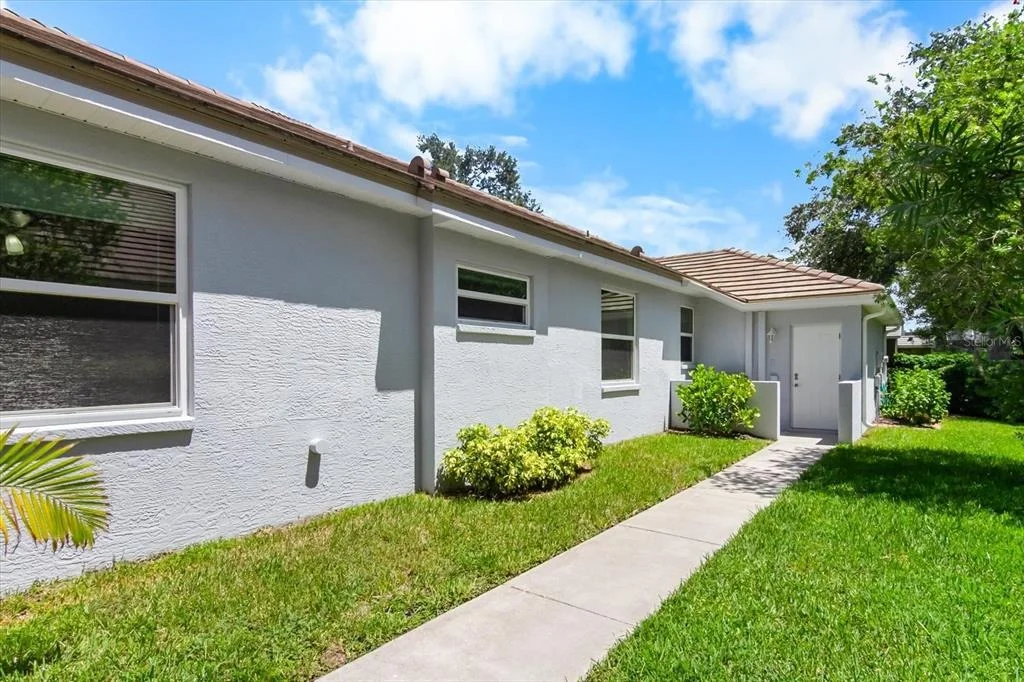 Photo of 144 PARK TRACE BOULEVARD