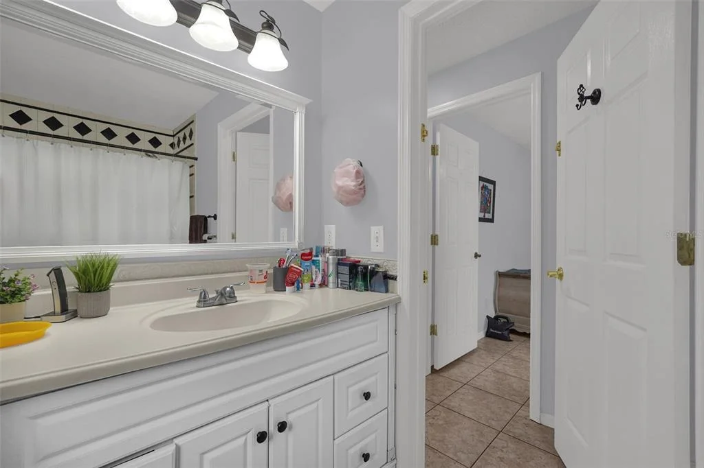 Photo of 230 LYTTON CIRCLE