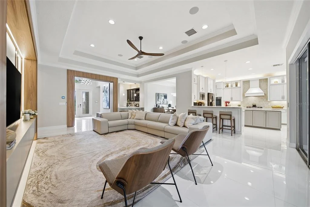 Photo of 2420 COCO PALM CIRCLE