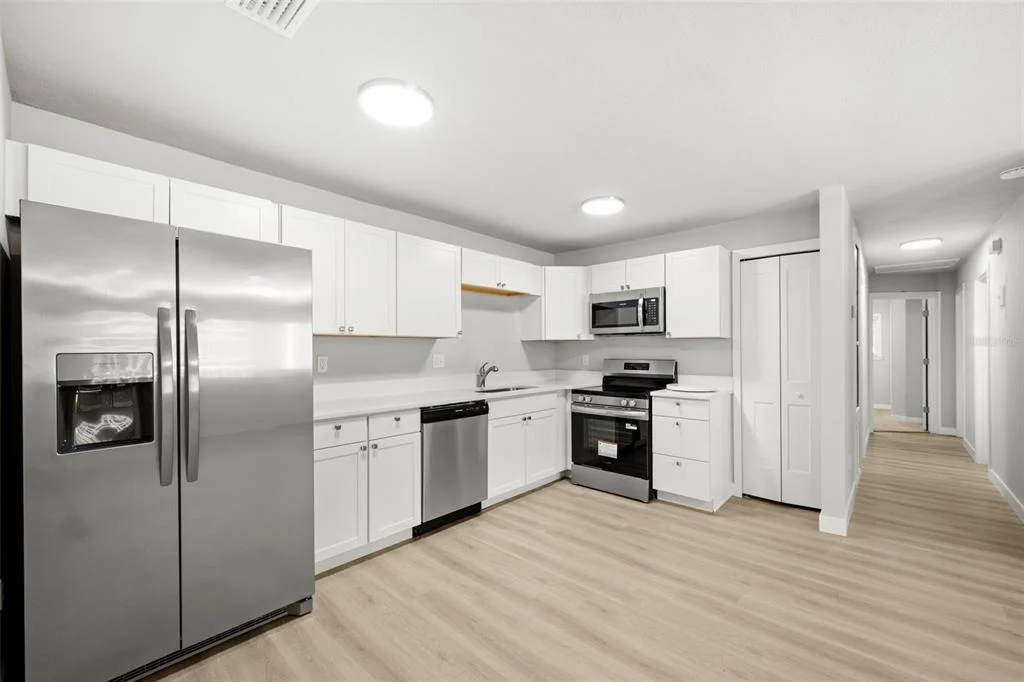 Photo of 1919 NE 17TH DRIVE