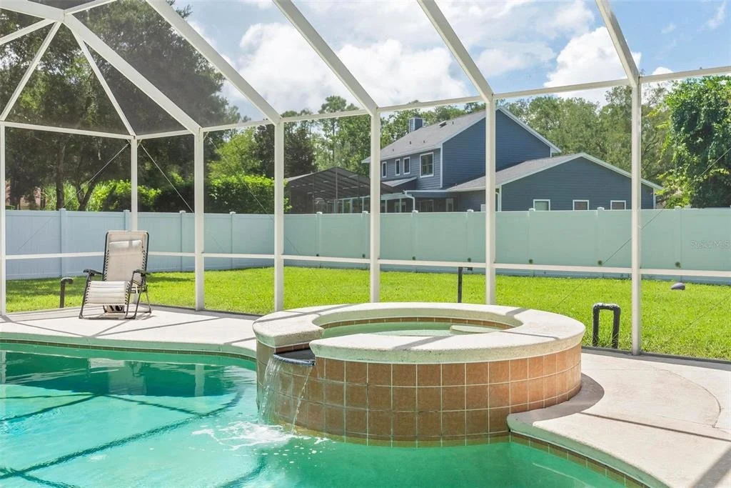 Photo of 27 WINDING CREEK WAY
