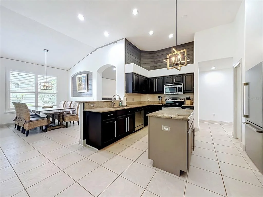 Photo of 5846 BENT GRASS DRIVE