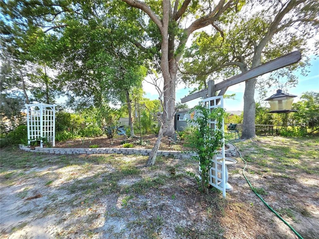 Photo of 9040 BAY DRIVE