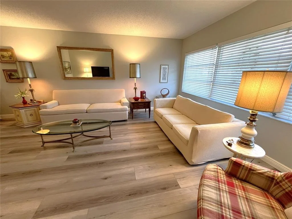 Photo of Unit 211A at 100 BLUFF VIEW DRIVE