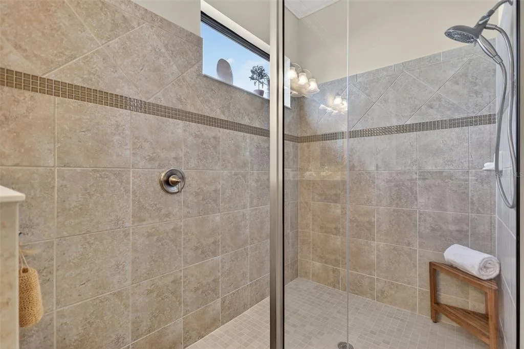 Photo of 12750 DEL CORSO LOOP