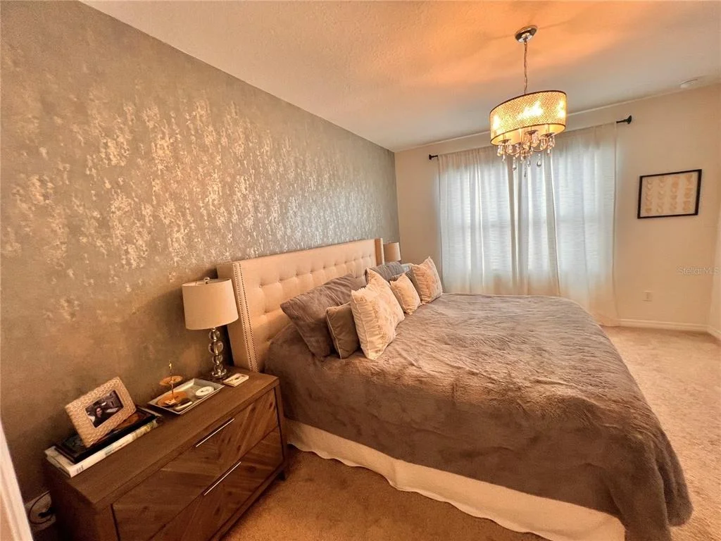 Photo of 1267 IGUANA LOOP