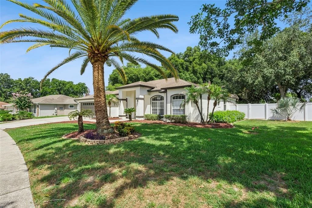 Photo of 16413 ARROWHEAD TRL
