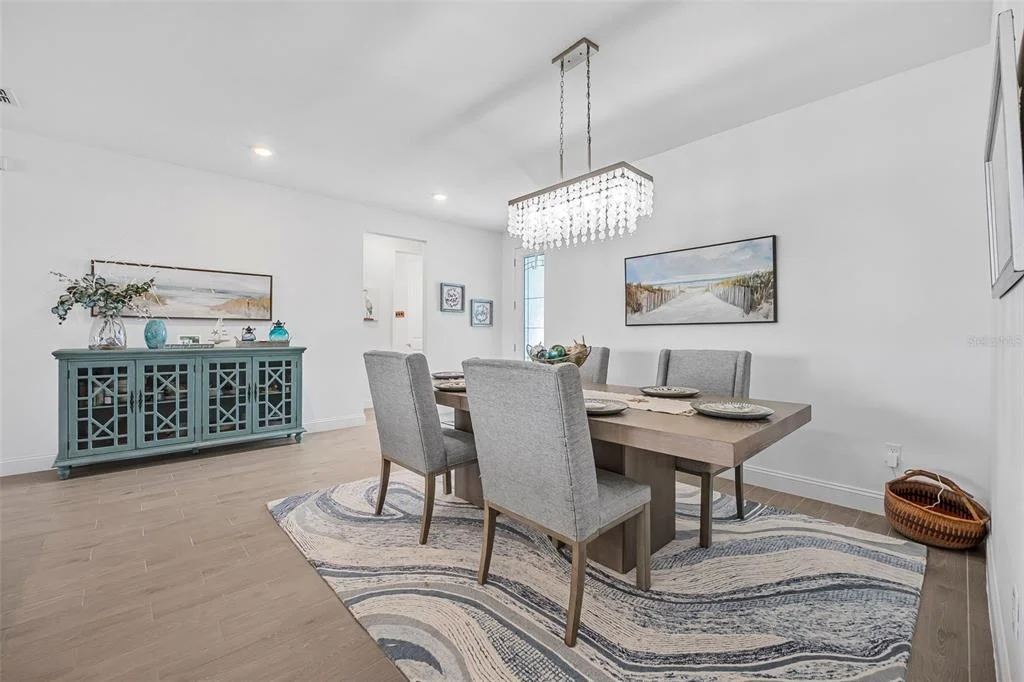 Photo of 2128 RAGLAN CIRCLE