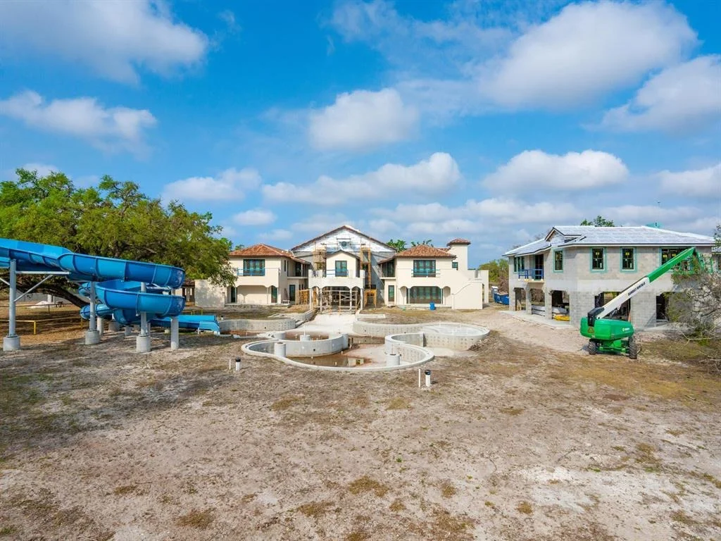 Photo of 600 N JACKSON ROAD