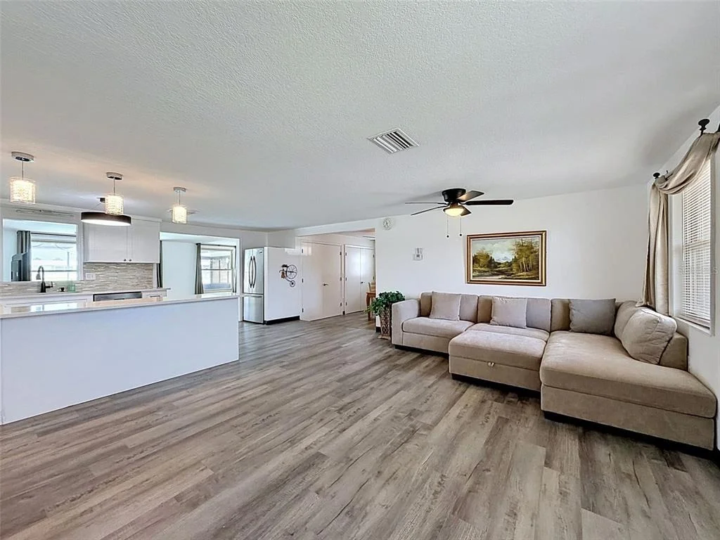 Photo of 12735 1ST ISLE