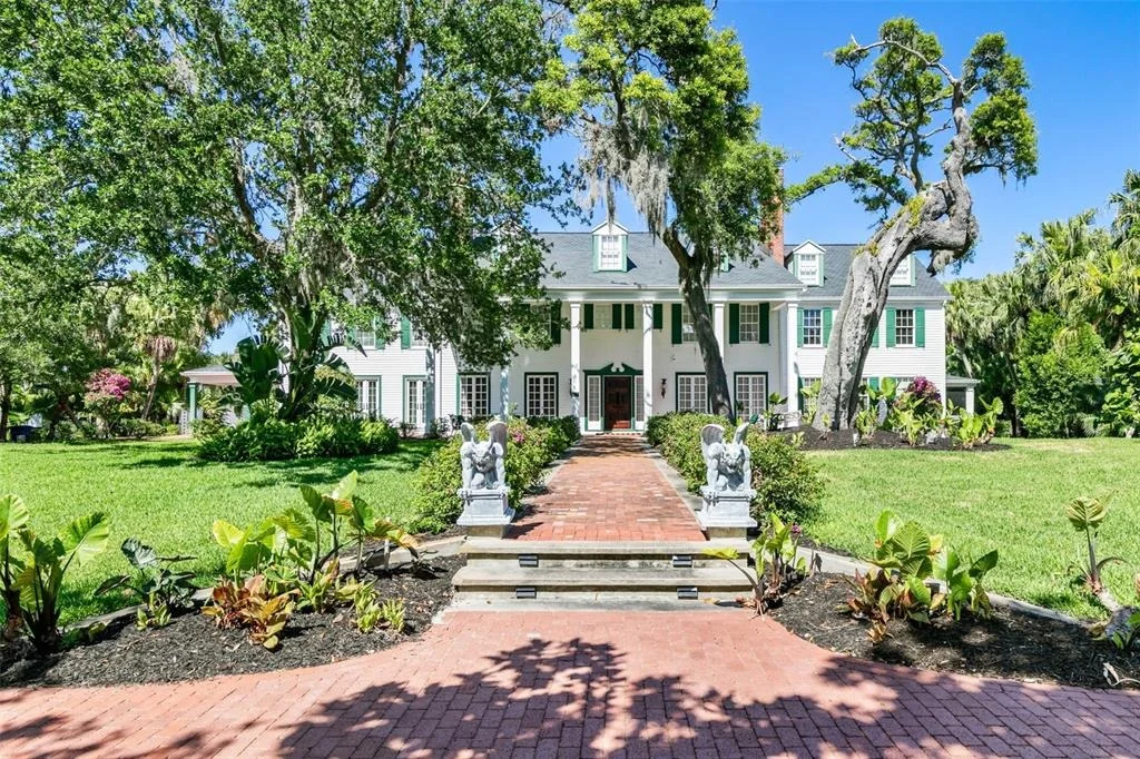 Photo of 253 JOHN ANDERSON DRIVE