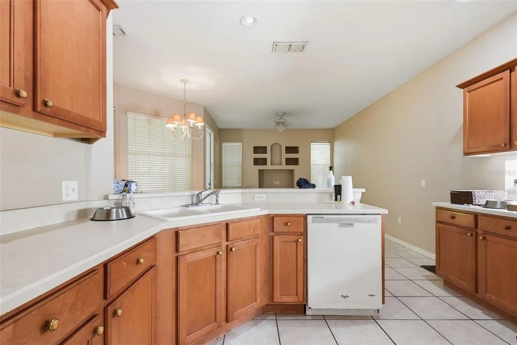 Photo of 929 LASCALA DRIVE