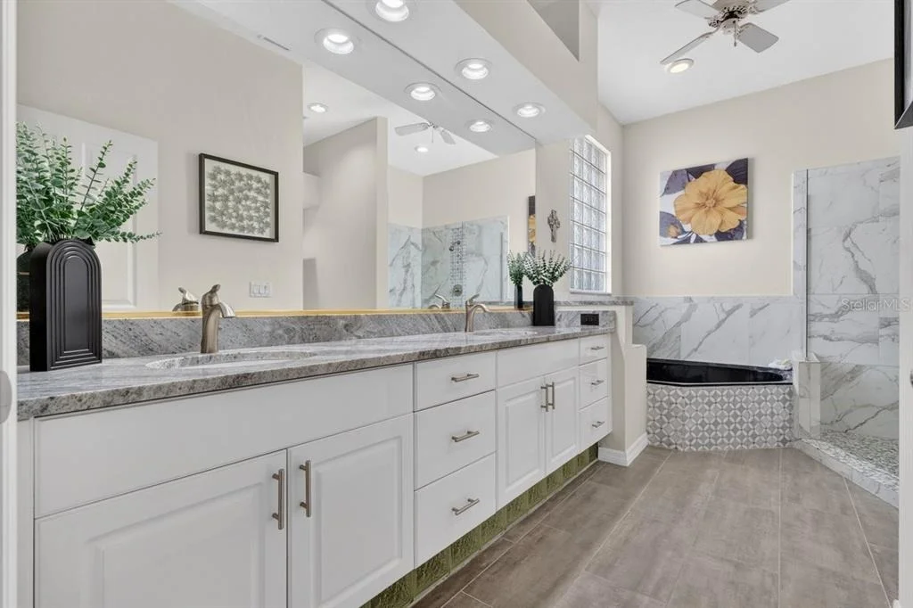 Photo of 941 GEORGE HECKER DRIVE