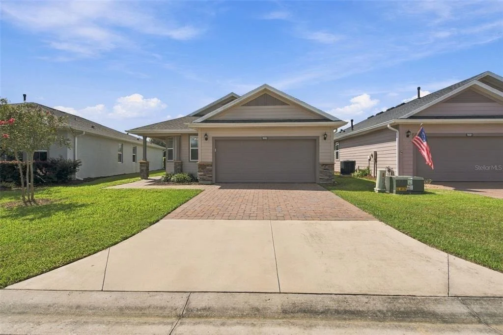 Photo of 5665 NW 40TH LOOP