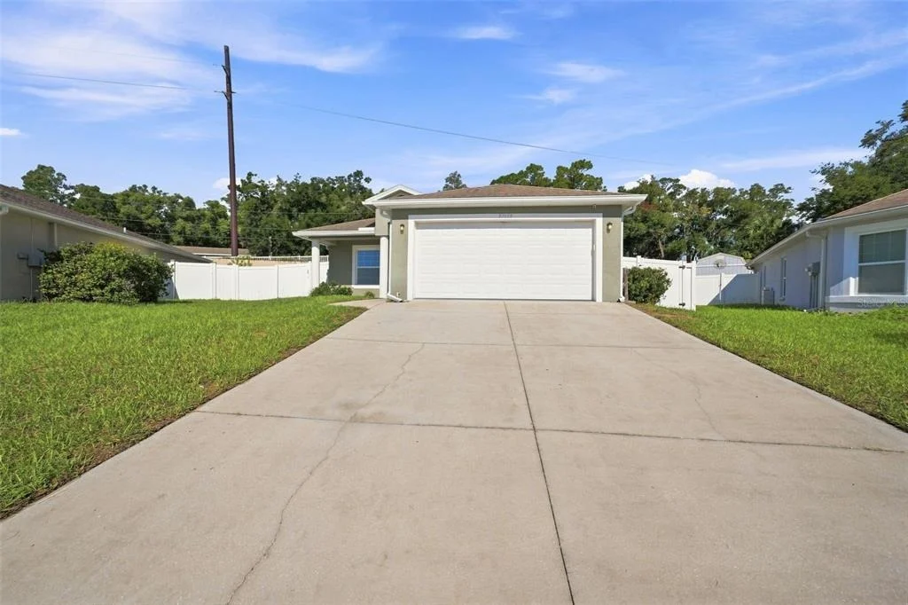 Photo of 37150 HIGHLAND BLUFF CIRCLE