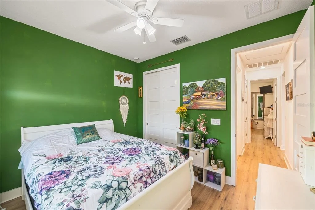 Photo of 1025 SEAGRAPE DRIVE
