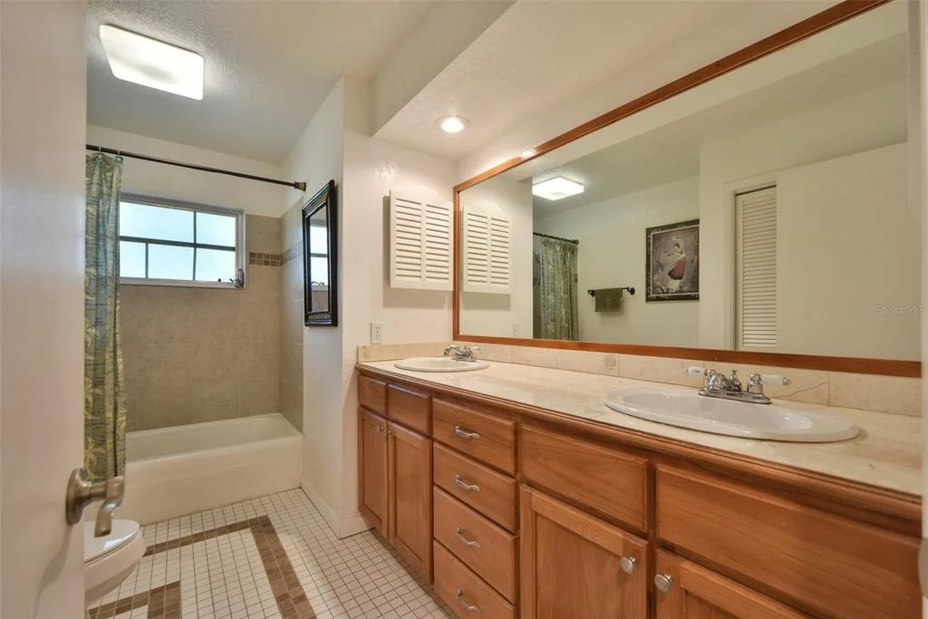 Photo of 4243 SE 8TH STREET
