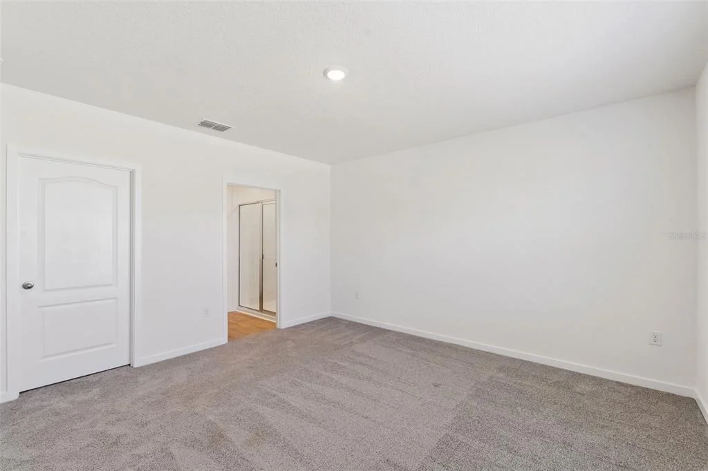 Photo of 1030 COMMONS WAY