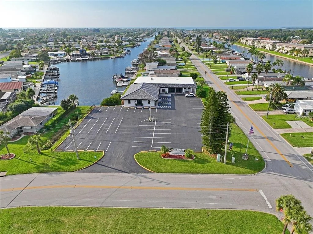 Photo of 4933 SHELL STREAM BOULEVARD