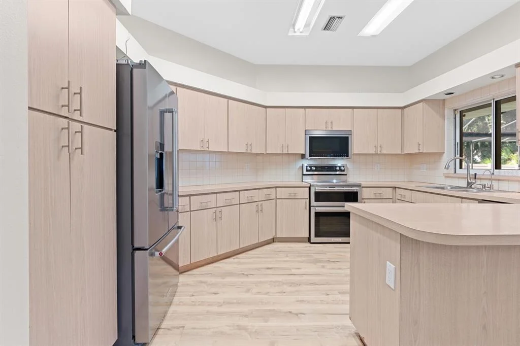 Photo of 512 CAULDER PARK ROAD