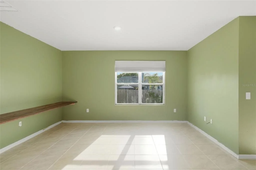 Photo of 883 FORT SMITH BOULEVARD