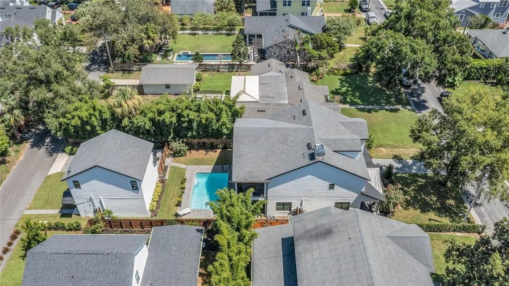 Photo of 1200 EDWARDS LANE