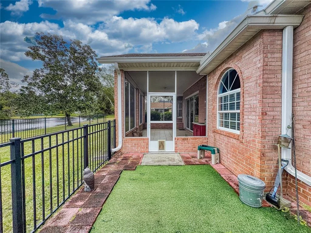 Photo of 71 CARRIAGE CREEK WAY
