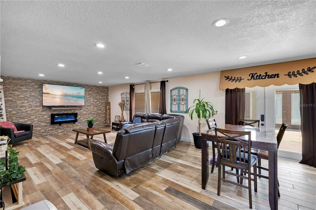 Photo of 5051 PLYMOUTH TURTLE CIRCLE
