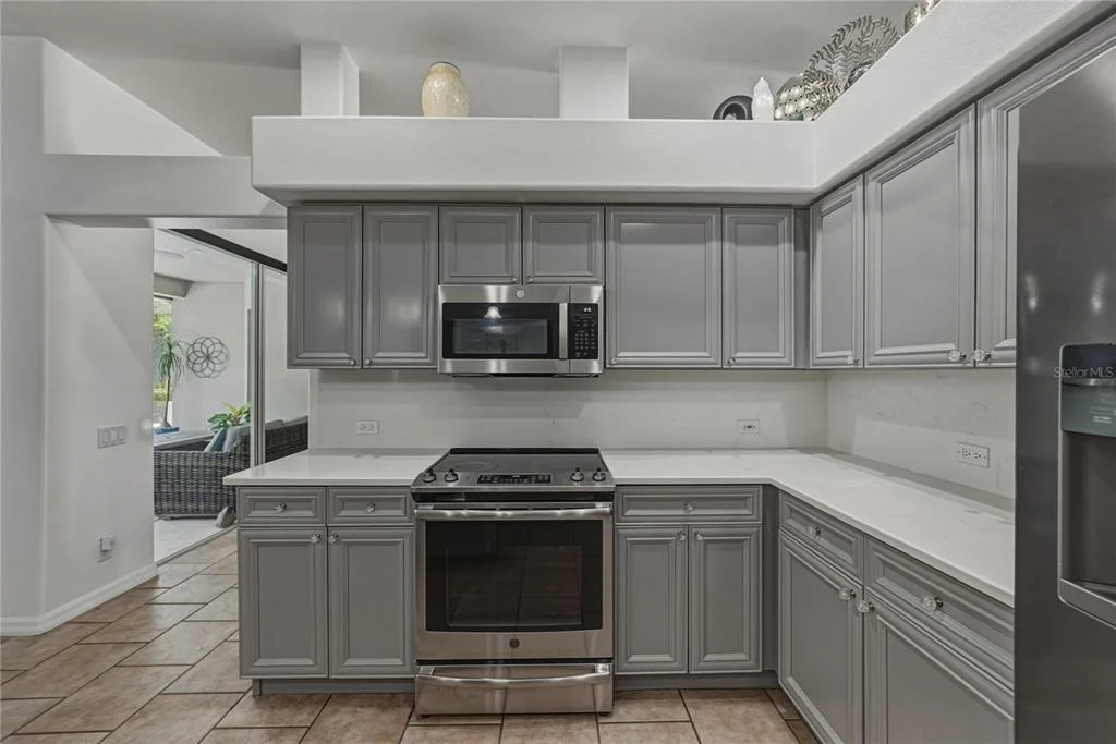 Photo of 6105 AUDUBON MANOR BOULEVARD