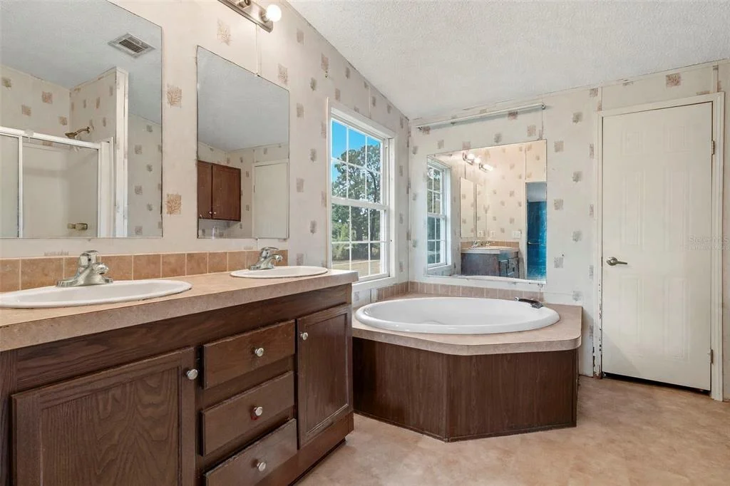 Photo of 13317 MOON ROAD