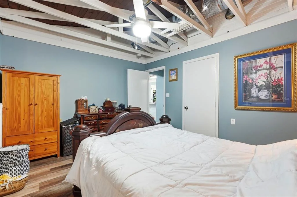 Photo of 6595 COLLIER ROAD